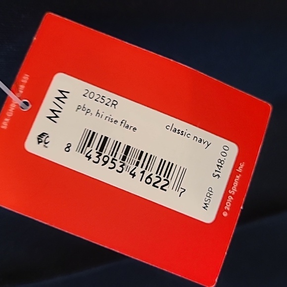 Spanx - Picture 2 of 4